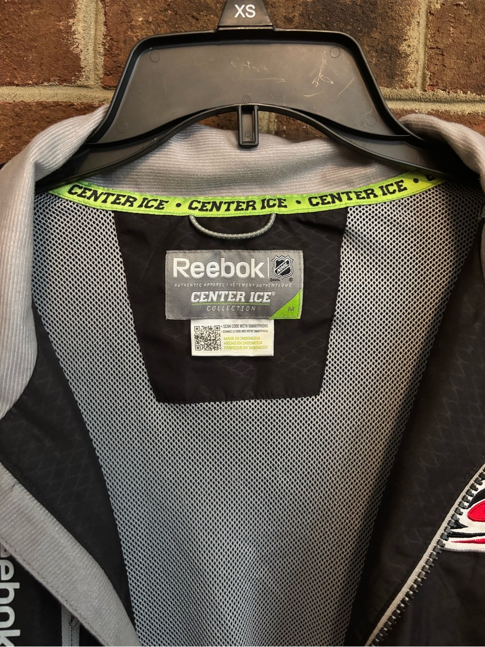 Men’s Reebok Collection ice edition jacket - Picture 3 of 4